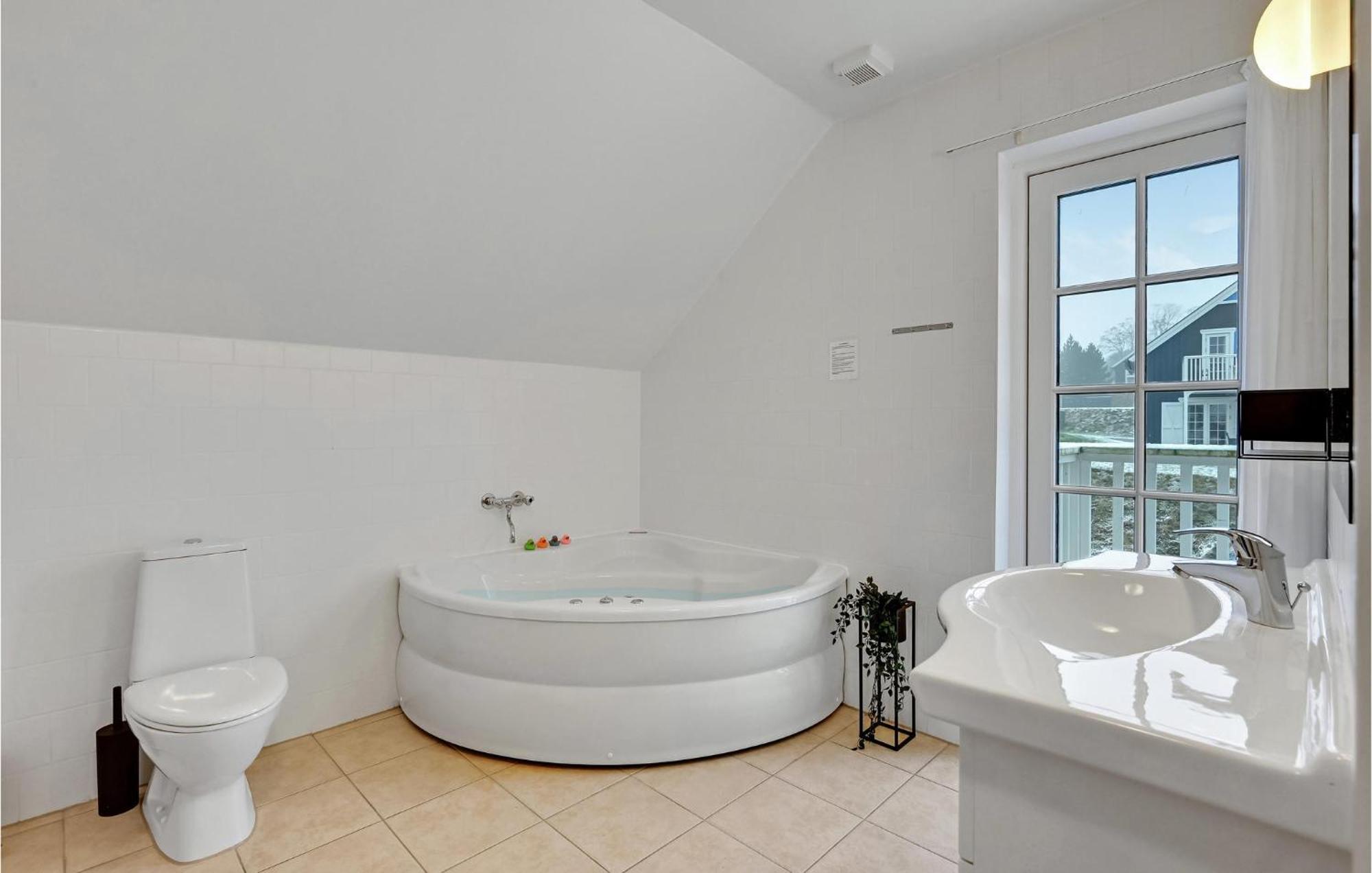Nice Home In Gjern With Wifi Buitenkant foto